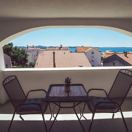 & Petra Vendégház 3*