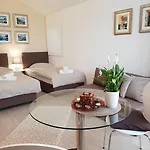 & Petra Gostinjska kuća 3*