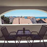 & Petra Gostinjska kuća 3*