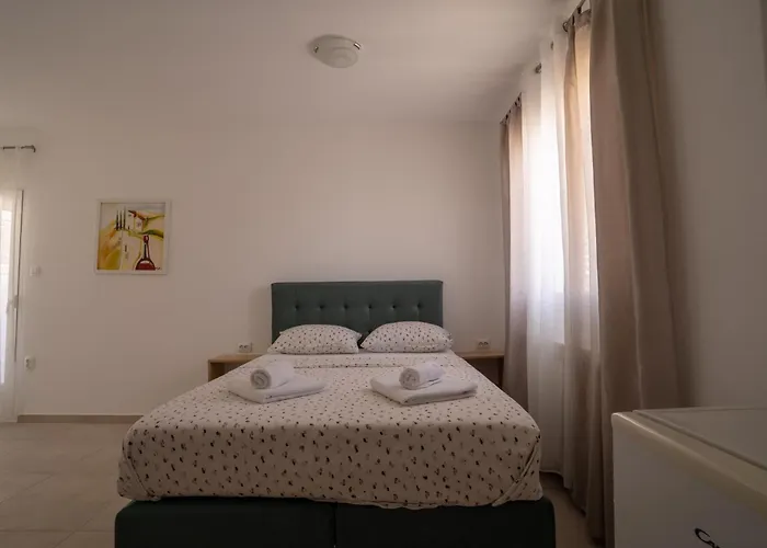 Guest house & Petra 3*